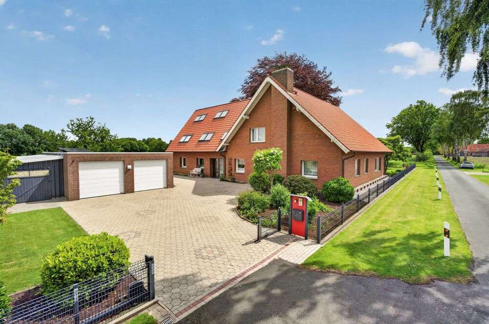 Thumbnail-Haus zum Kaufen in Greven 799.000,00 € 228 m²