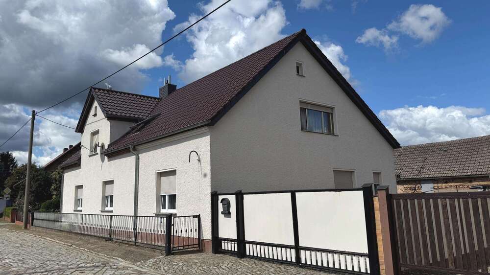 Thumbnail-Haus zum Kaufen in Felixsee 178.000,00 € 190 m²