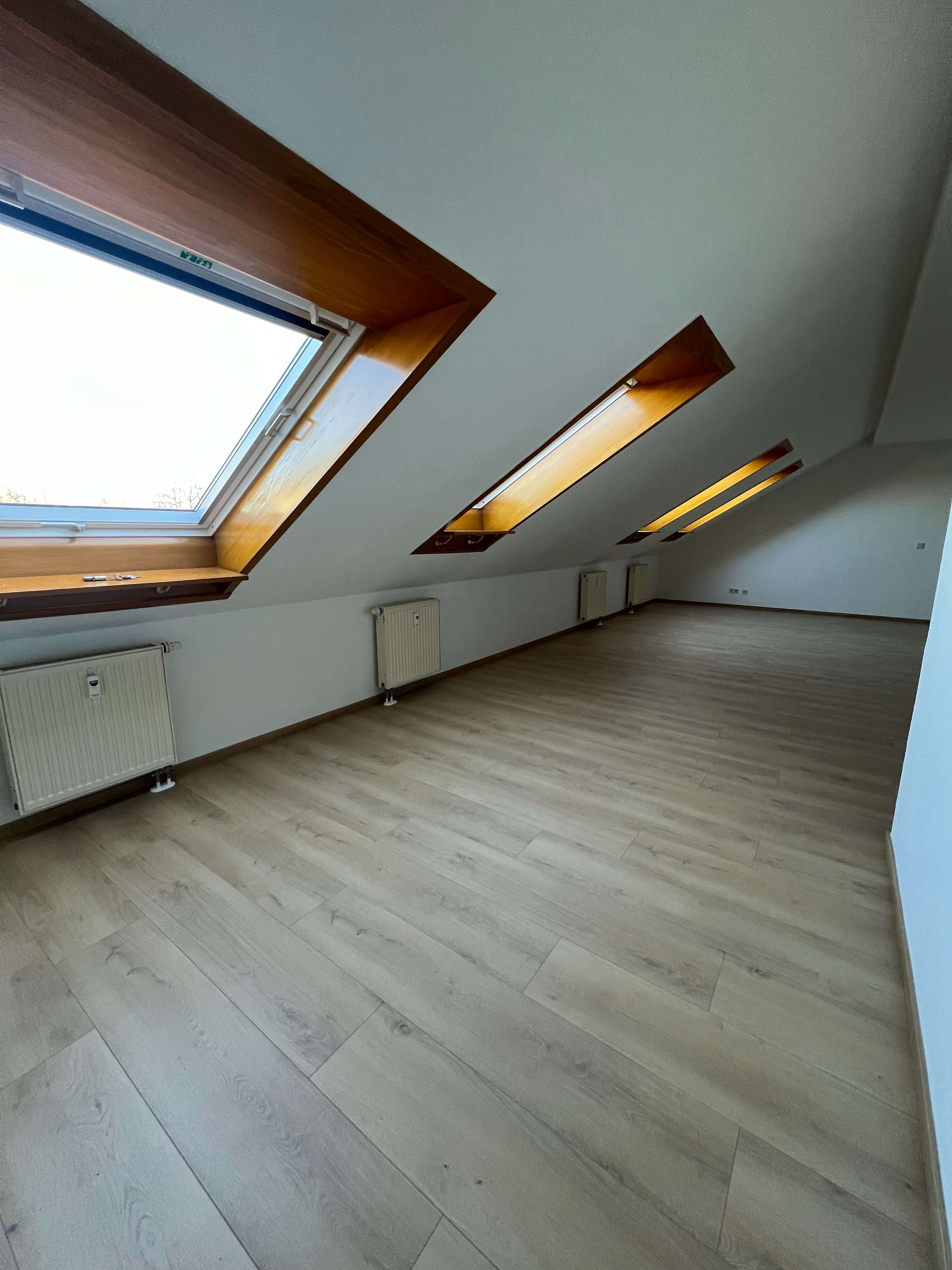 Thumbnail-Wohnung zum Mieten in Merseburg (Saale 350,00 € 43.9 m²