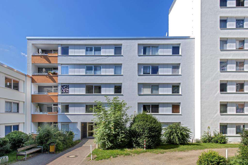 Thumbnail-Wohnung zum Mieten in Kreuztal 365,62 € 64.32 m²