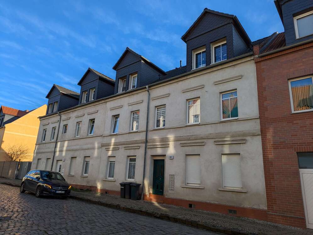 Thumbnail-Haus zum Kaufen in Aschersleben 180.000,00 € 297 m²