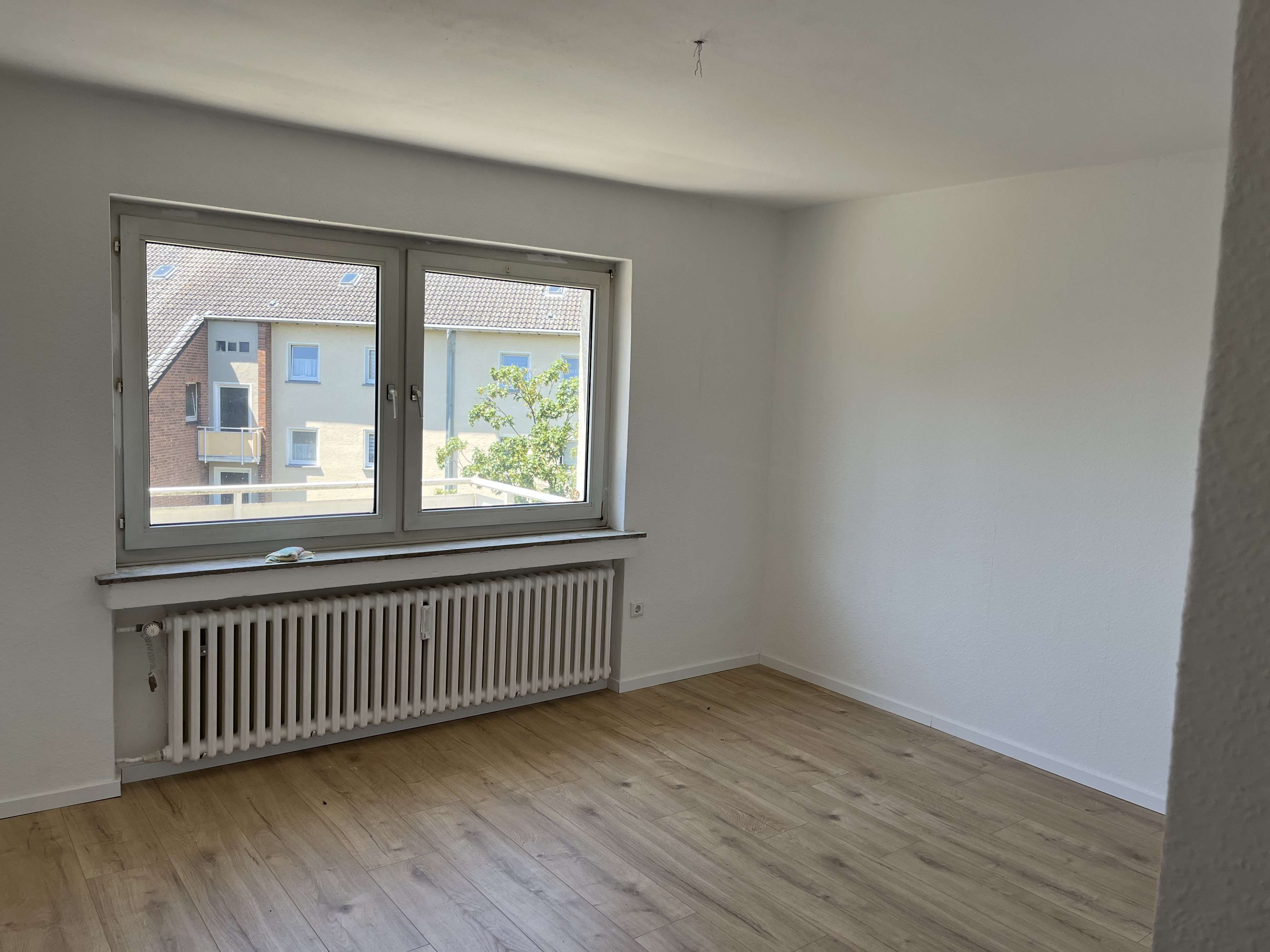 Thumbnail-Wohnung zum Mieten in Moers 745,00 € 82.35 m²