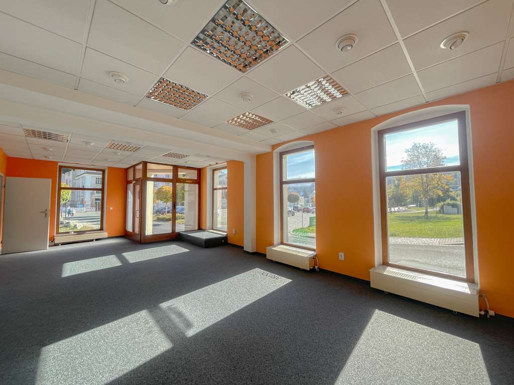 Thumbnail-Büro in Klingenthal 600,00 € 115 m²