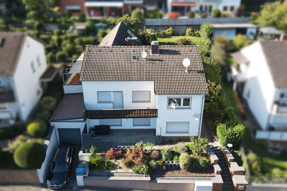Thumbnail-Haus zum Kaufen in Reinheim 585.000,00 € 242.44 m²