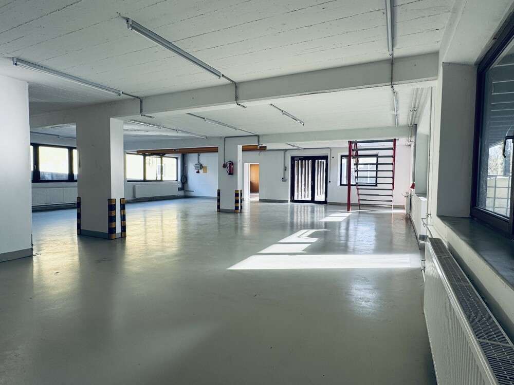 Thumbnail-Halle in Ditzingen Heimerdingen 2.535,00 € 331 m²