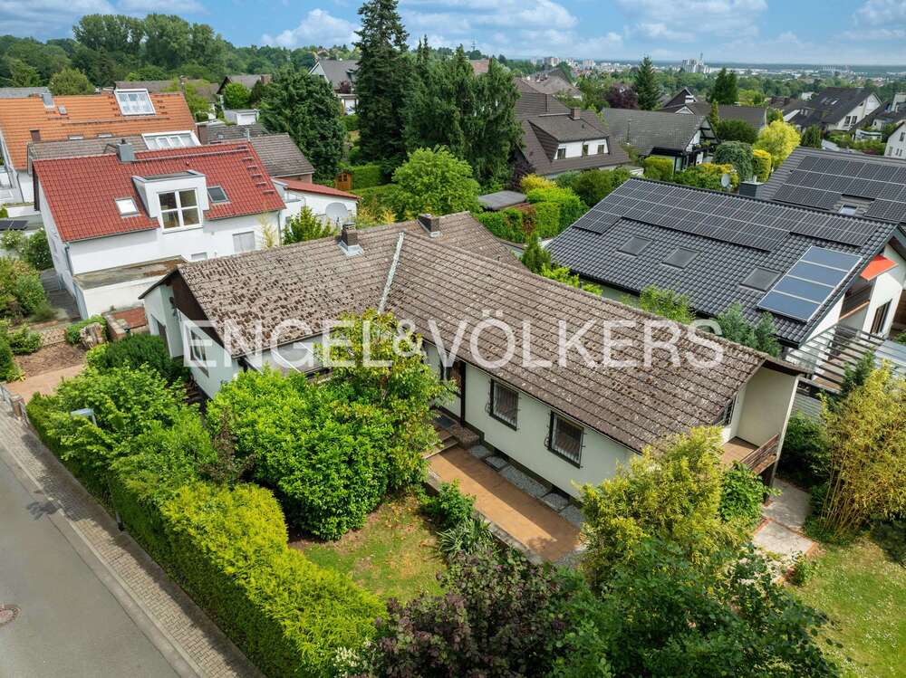 Thumbnail-Haus zum Kaufen in Dietzenbach 745.000,00 € 247 m²