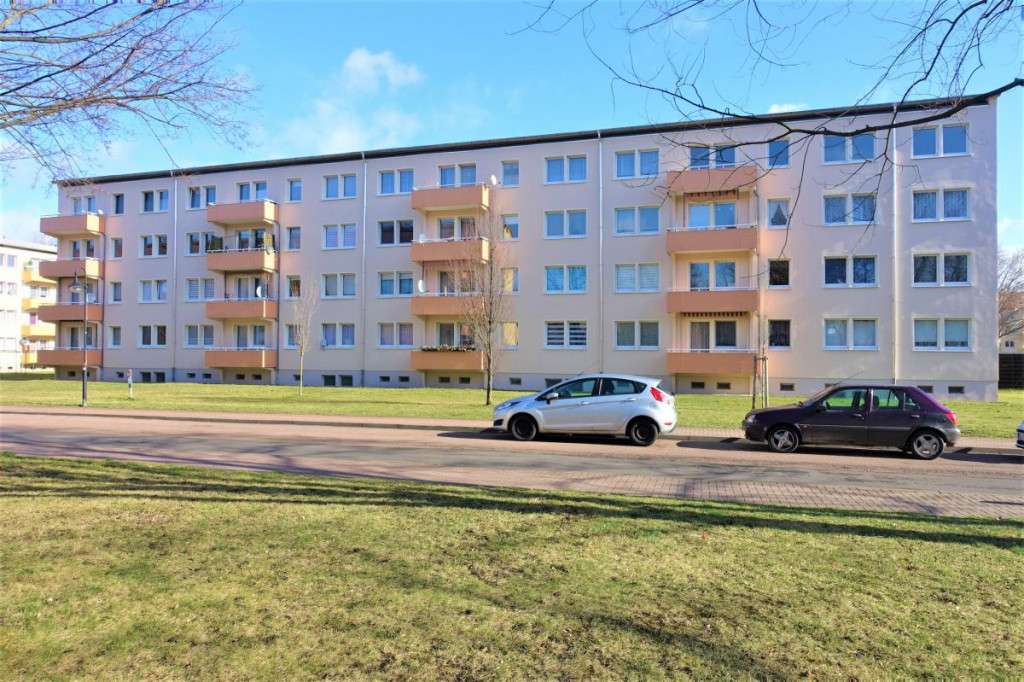 Thumbnail-Wohnung zum Mieten in Braunsbedra 284,00 € 47.2 m²