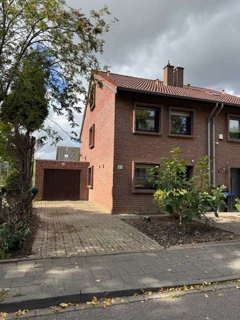 Thumbnail-Haus zum Kaufen in Mönchengladbach 357.000,00 € 130 m²