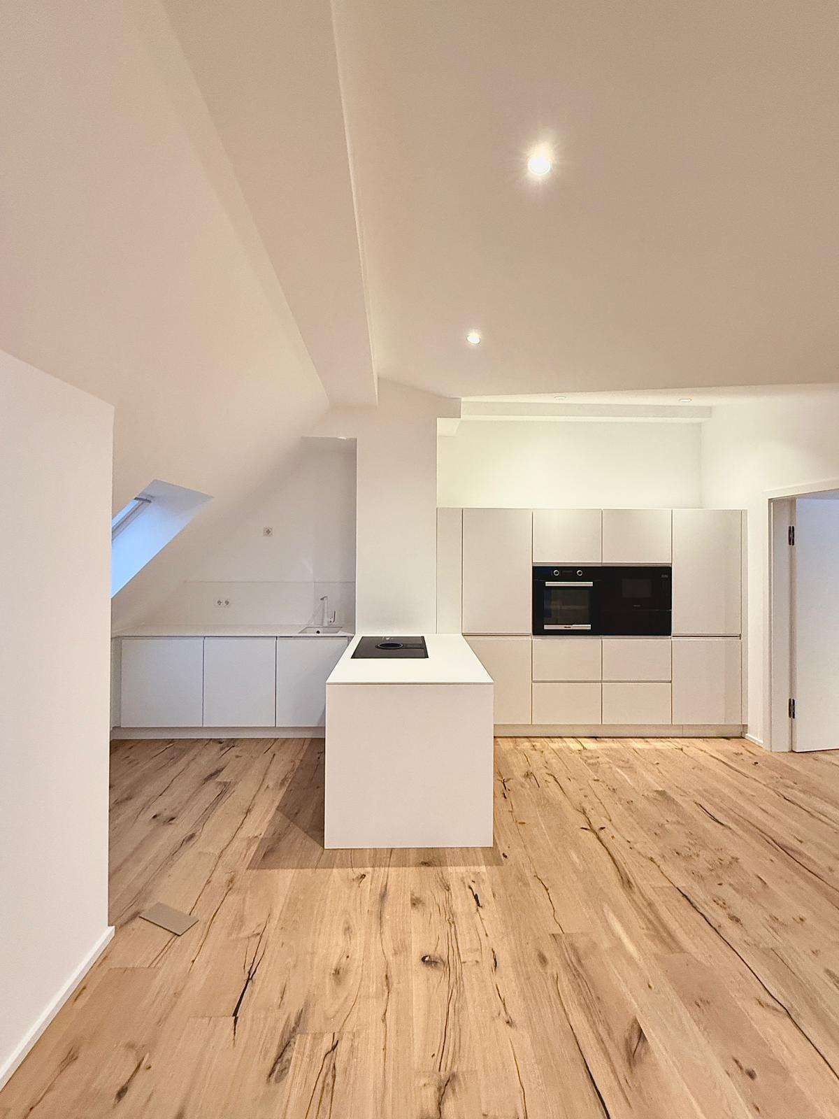 Thumbnail-Wohnung zum Mieten in Frankfurt 3.200,00 € 140 m²