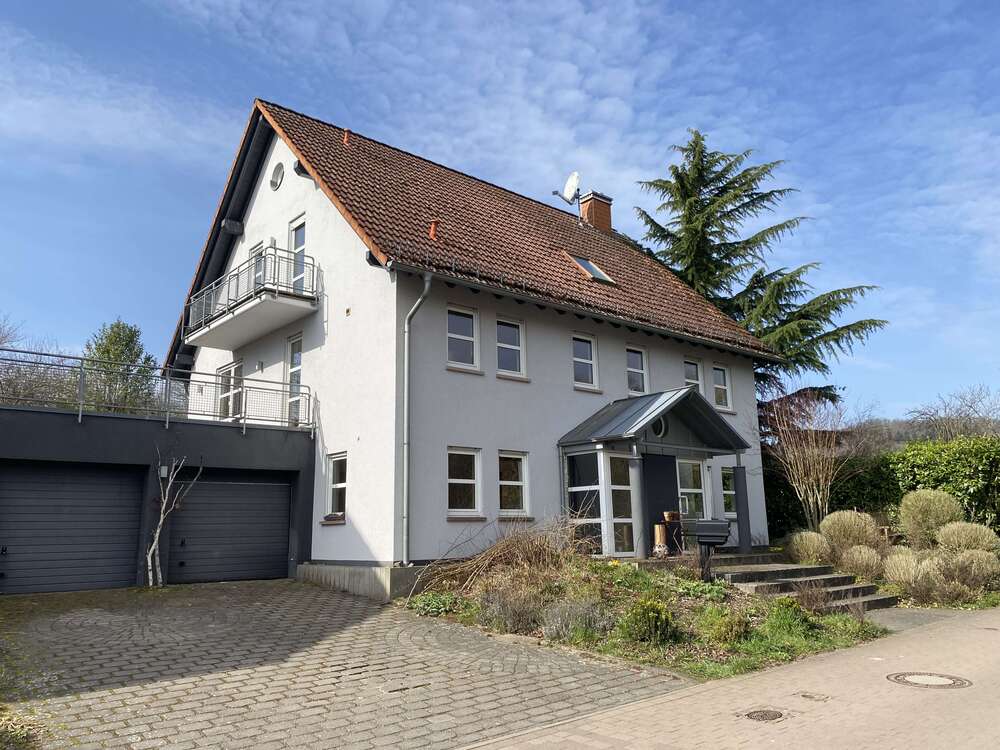 Thumbnail-Haus zum Mieten in Steinbach (Donnersberg) 2.350,00 € 246 m²