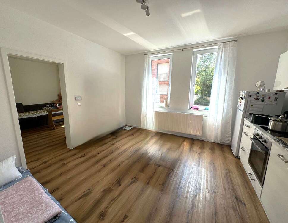 Thumbnail-Haus zum Kaufen in Stuttgart 1.890.000,00 € 326 m²