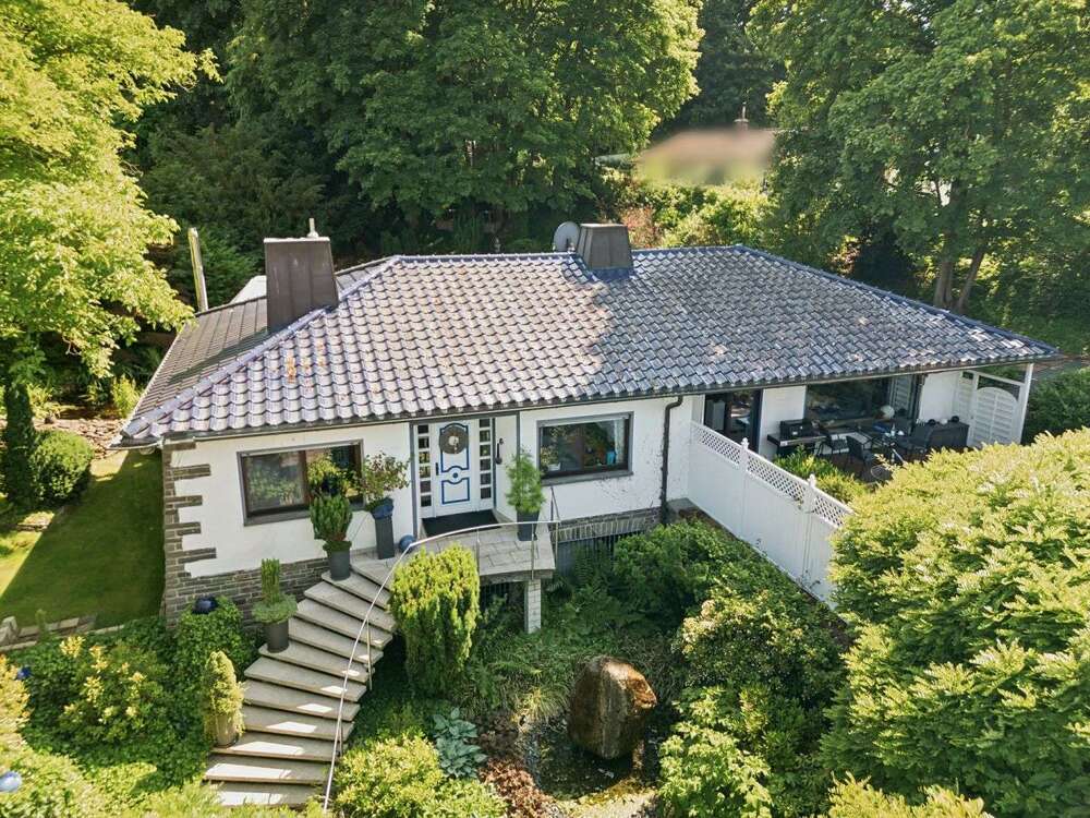 Thumbnail-Haus zum Kaufen in Neuwied 700.000,00 € 251 m²