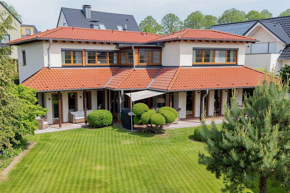 Thumbnail-Haus zum Kaufen in Körbecke 970.000,00 € 203 m²