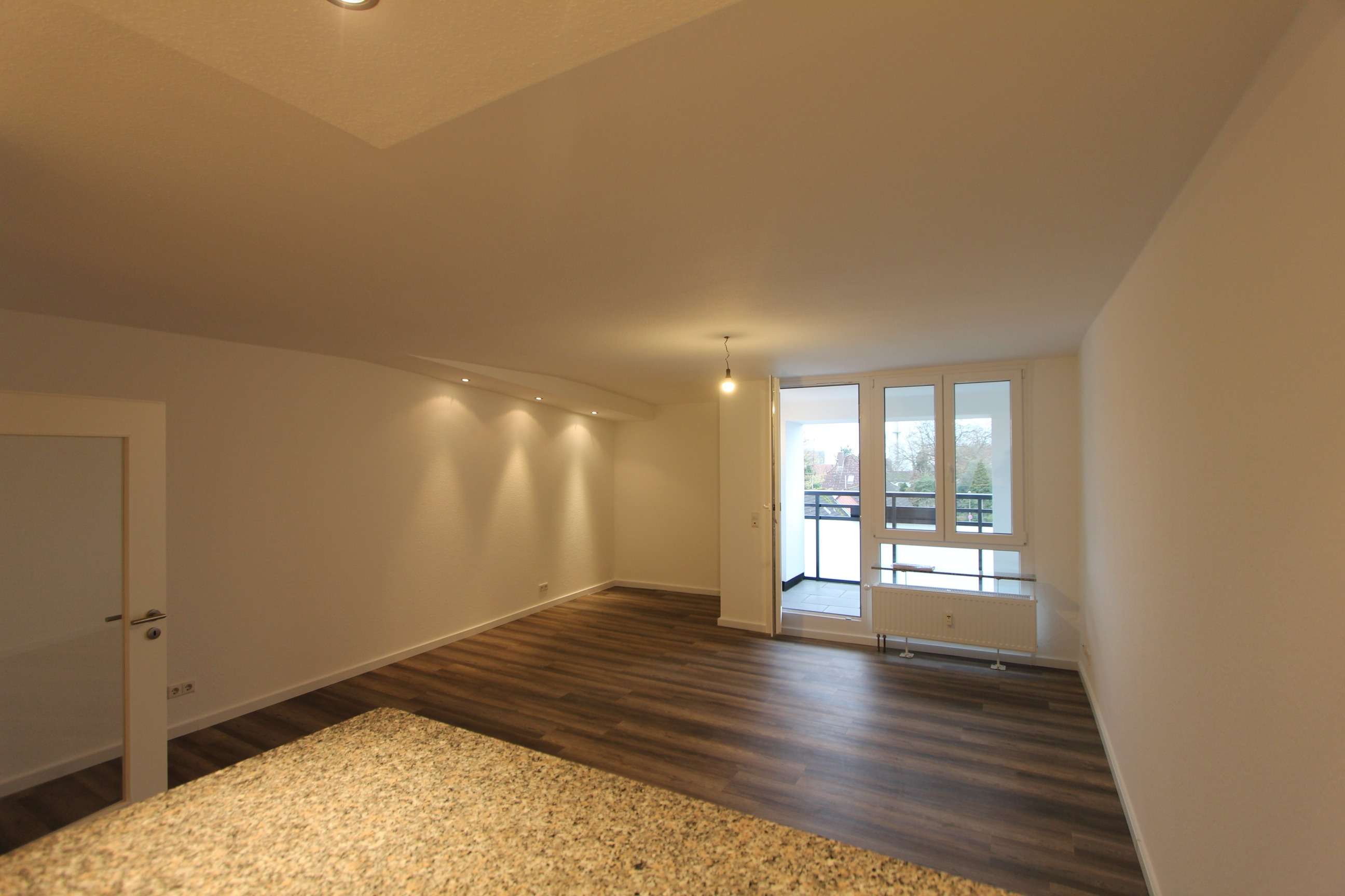 Thumbnail-Wohnung zum Mieten in Burgdorf 929,00 € 94 m²