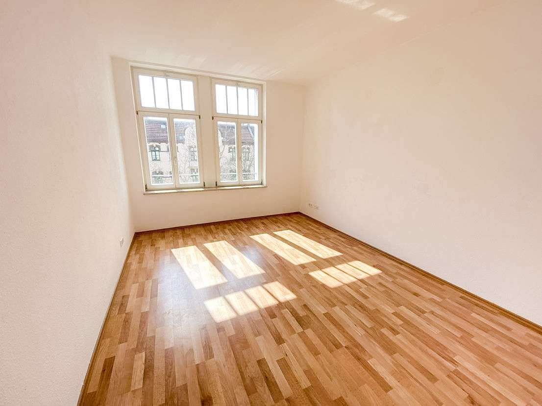 Thumbnail-Wohnung zum Kaufen in Leipzig 220.000,00 € 76.59 m²