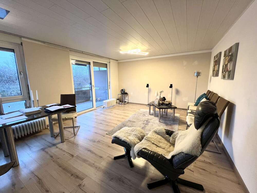 Thumbnail-Wohnung zum Kaufen in Holzgerlingen 329.500,00 € 81 m²