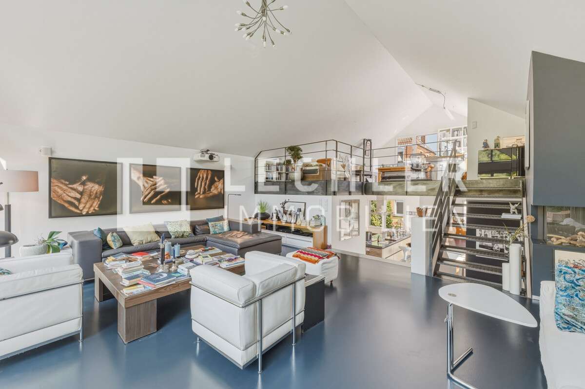 Thumbnail-Haus zum Kaufen in Stuttgart-Heslach 2.490.000,00 € 313 m²