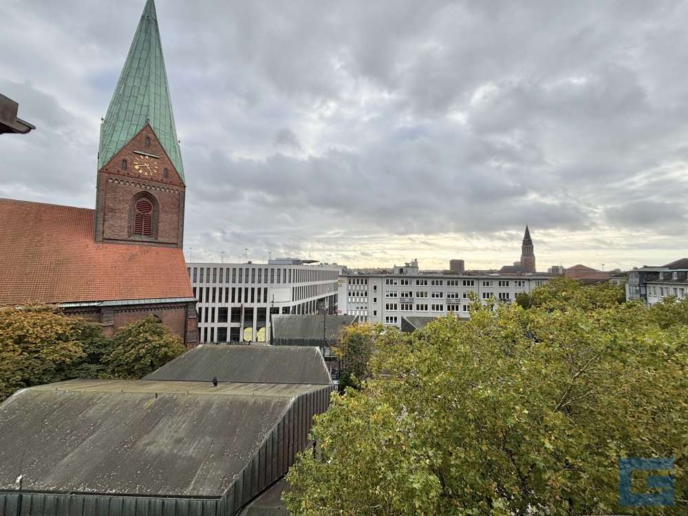 Thumbnail-Wohnung zum Mieten in Kiel 2.100,00 € 160 m²