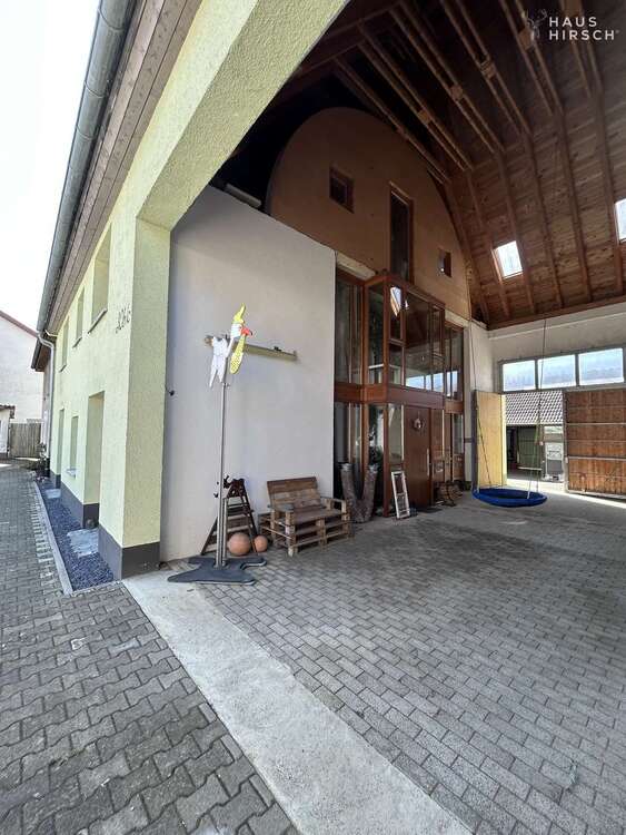 Thumbnail-Haus zum Kaufen in Buchheim 450.000,00 € 400 m²