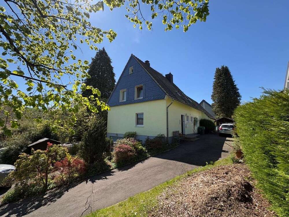 Thumbnail-Haus zum Kaufen in Gummersbach 440.000,00 € 166 m²