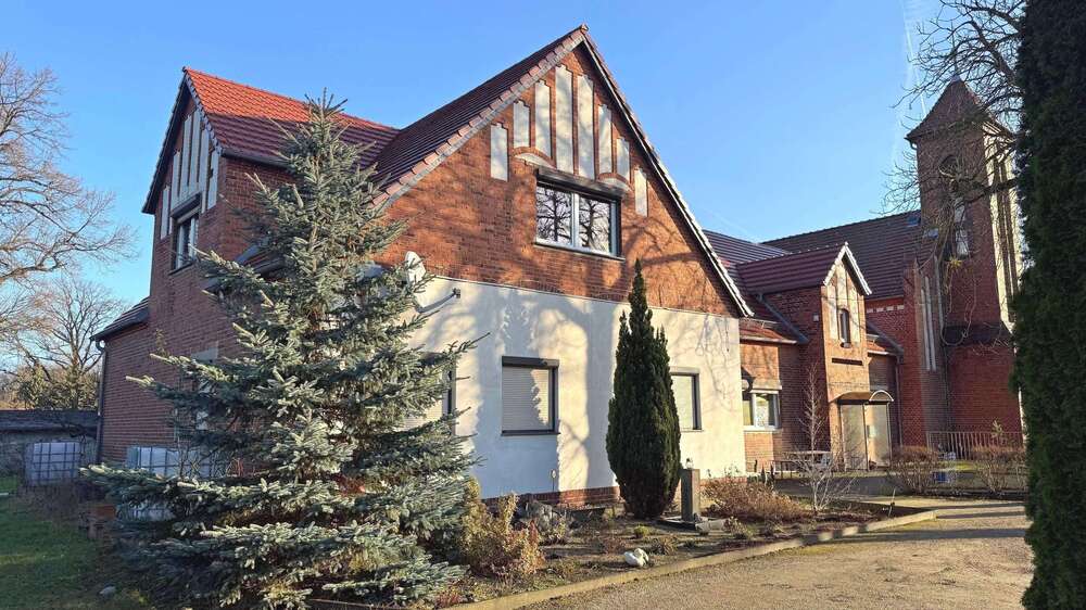 Thumbnail-Haus zum Kaufen in Spreetal 219.000,00 € 367 m²