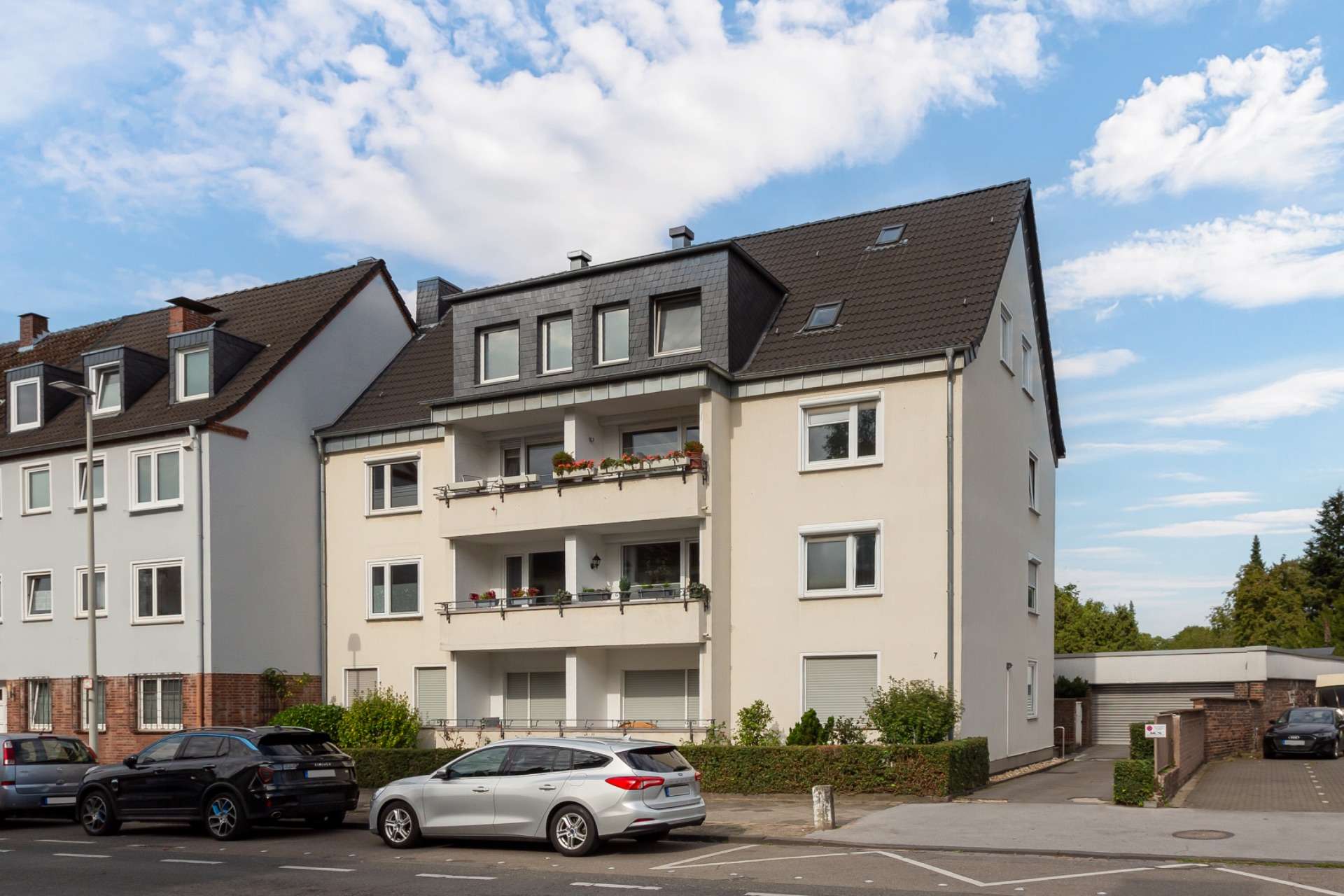 Thumbnail-Wohnung zum Kaufen in Hilden 230.000,00 € 58.27 m²