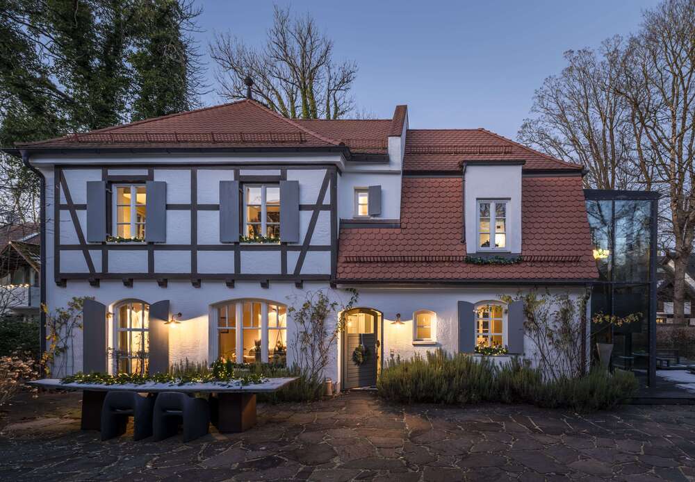 Thumbnail-Haus zum Kaufen in München 3.550.000,00 € 267 m²