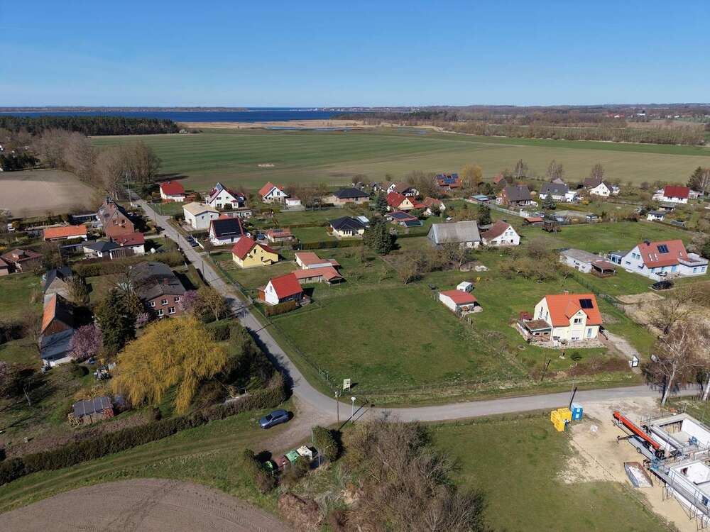 Thumbnail-Grundstück zu verkaufen in Am Salzhaff- Teßmannsdorf 136.500,00 € 785 m²