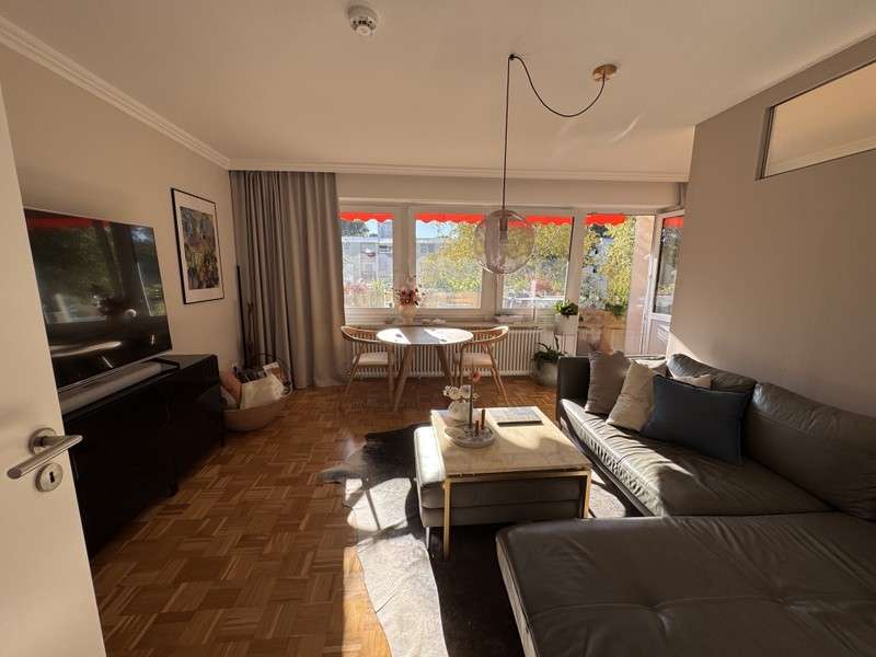 Thumbnail-Wohnung zum Kaufen in Gröbenzell 460.500,00 € 65.54 m²