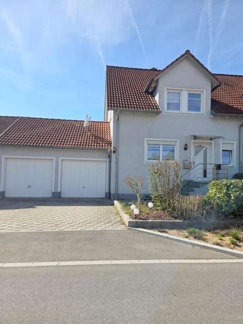 Thumbnail-Haus zum Kaufen in Teublitz 465.000,00 € 179 m²