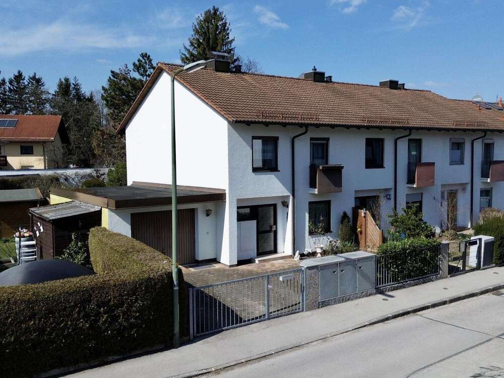 Thumbnail-Haus zum Kaufen in München 850.000,00 € 110 m²