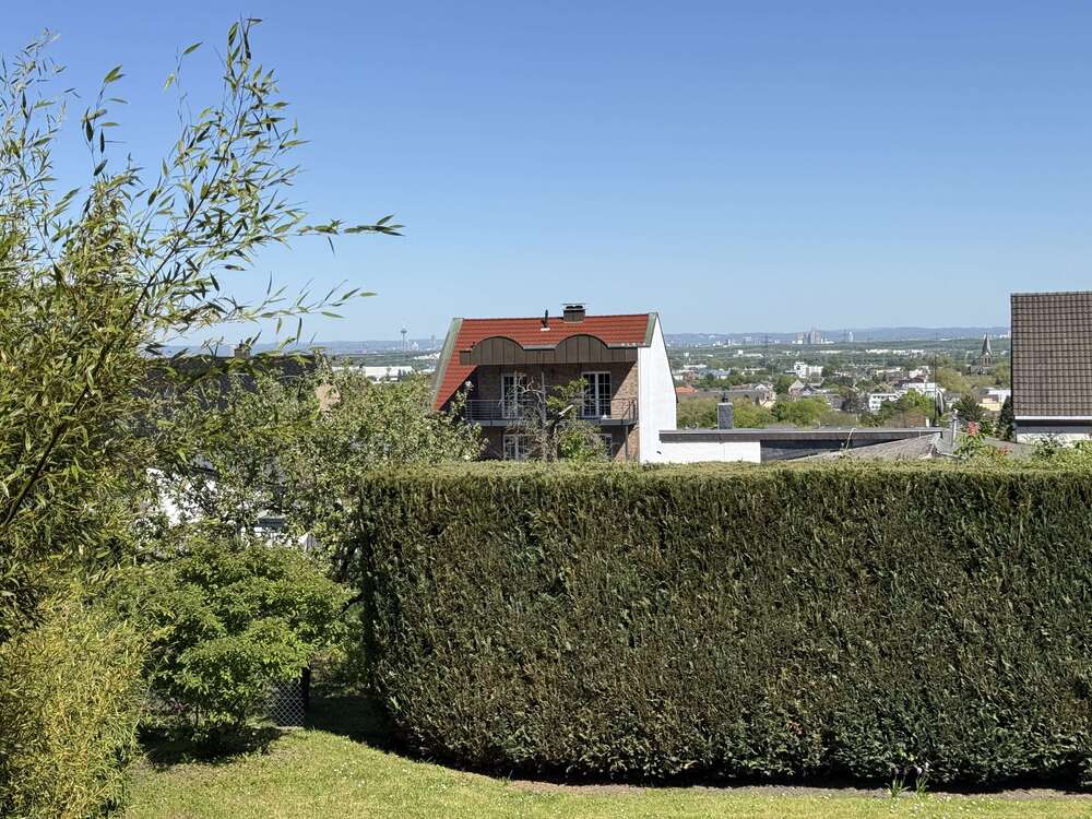 Thumbnail-Wohnung zum Mieten in Frechen 1.350,00 € 104 m²