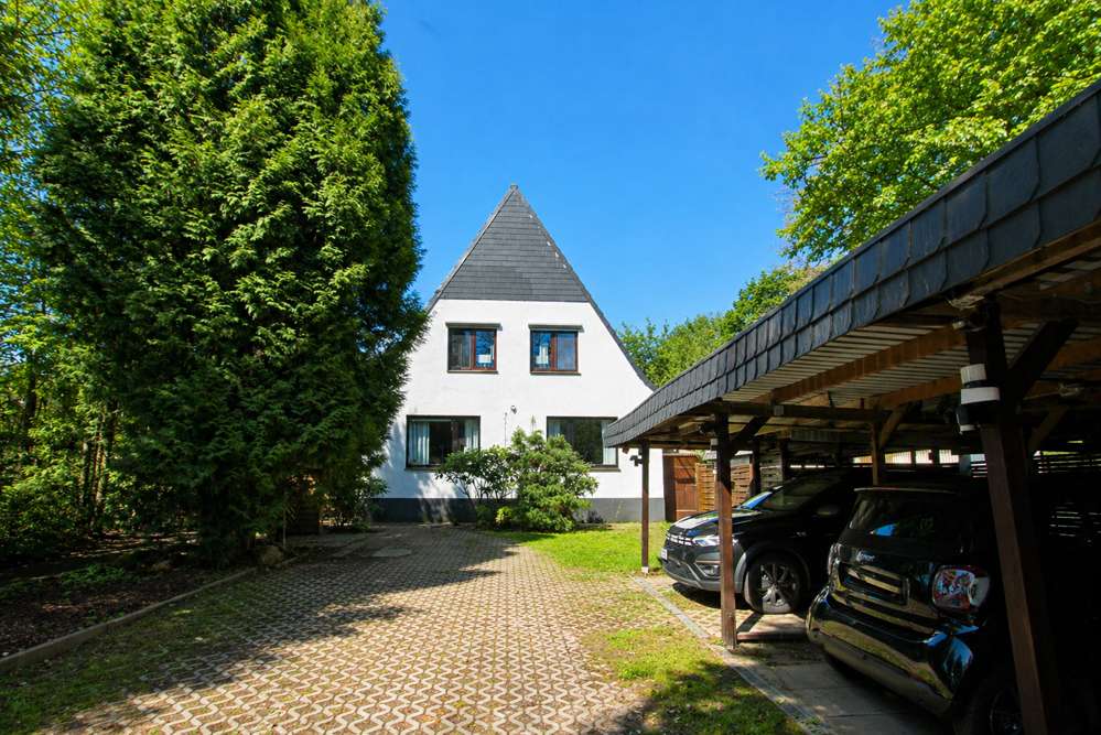 Thumbnail-Haus zum Kaufen in Hamburg-Lemsahl-Mellingstedt 595.000,00 € 185 m²