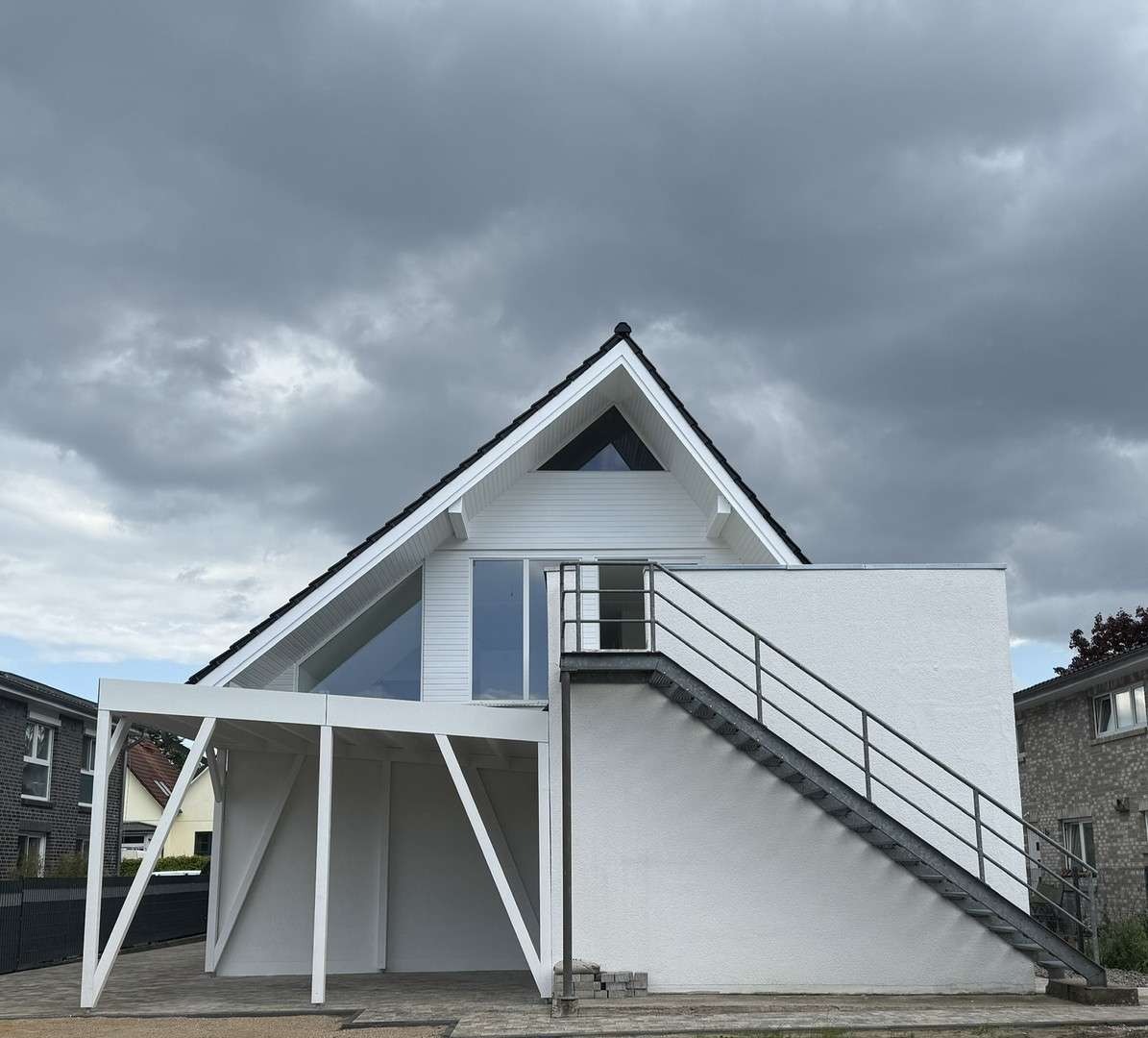 Thumbnail-Haus zum Kaufen in Hamburg 899.000,00 € 236 m²