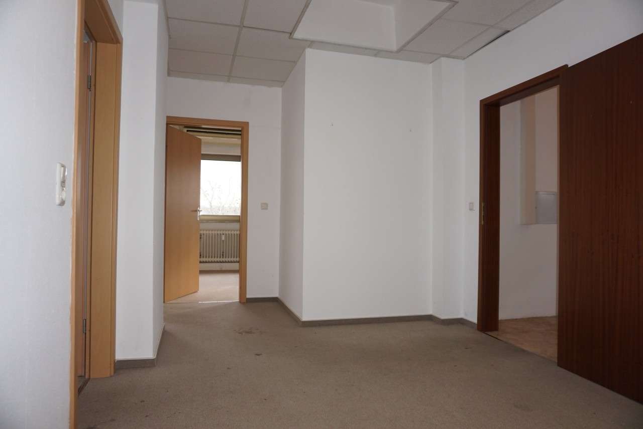 Thumbnail-Büro in Reiskirchen 688,00 € 86 m²