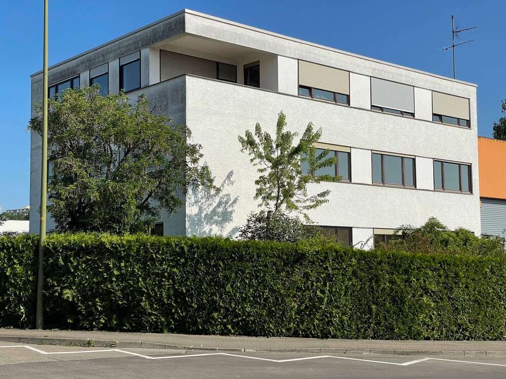 Thumbnail-Büro in Ditzingen 990,00 € 156 m²