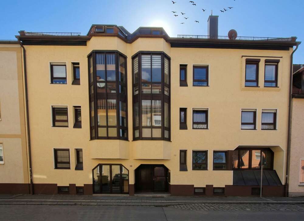 Thumbnail-Wohnung zum Kaufen in Augsburg 849.000,00 € 197 m²