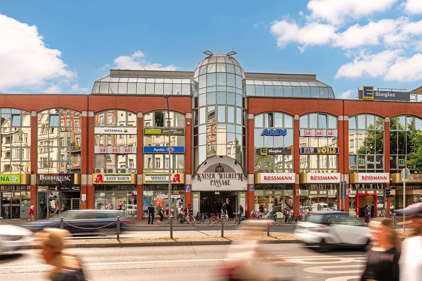 Thumbnail-Wohnung zum Mieten in Berlin 3.750,00 € 250 m²