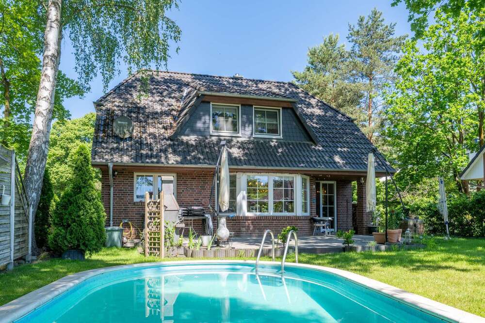 Thumbnail-Haus zum Kaufen in Falkensee 1.025.000,00 € 145.36 m²