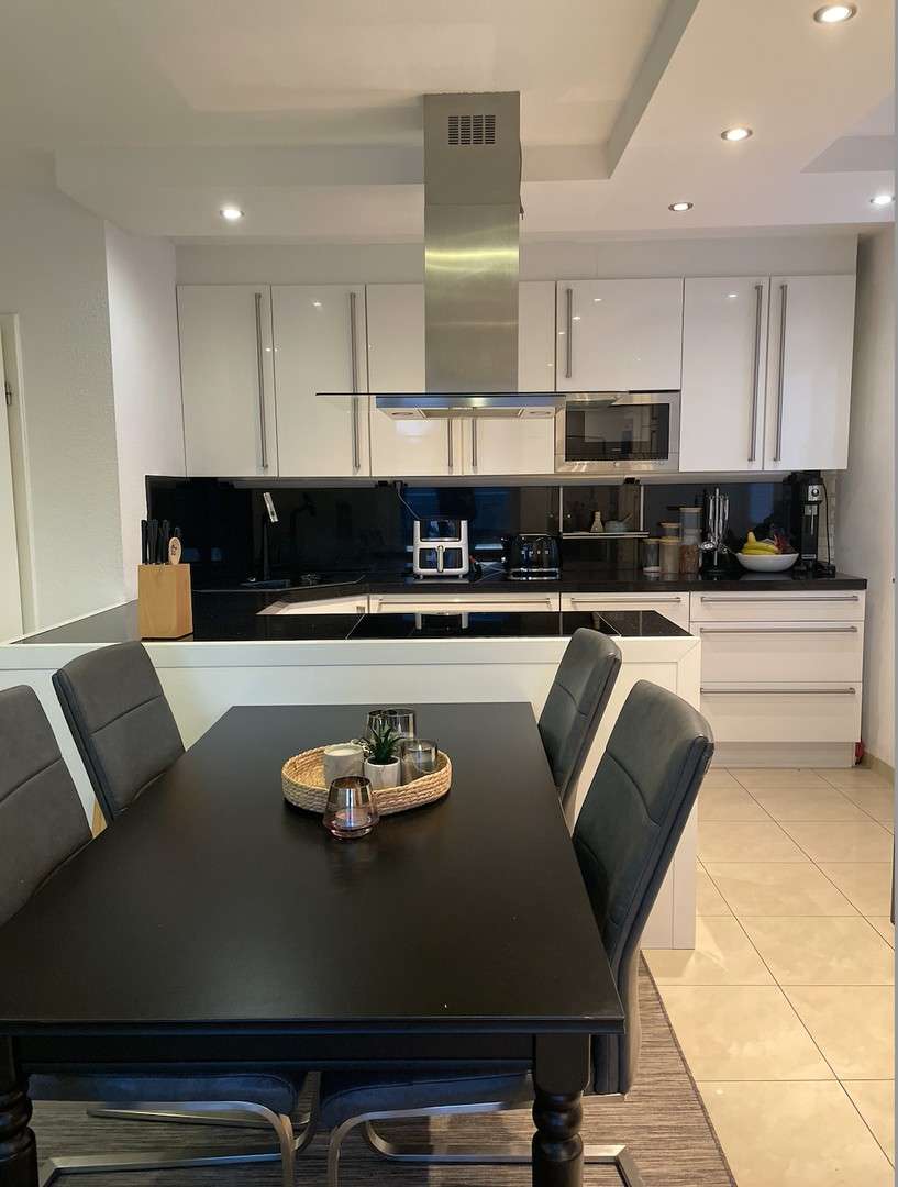 Thumbnail-Wohnung zum Kaufen in Köln 620.000,00 € 111.74 m²