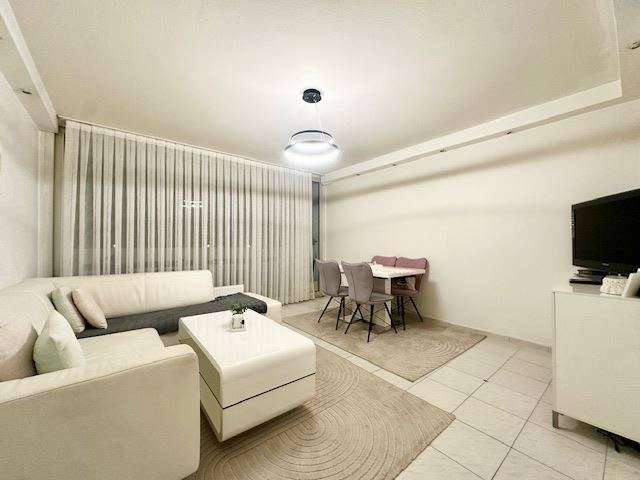 Thumbnail-Wohnung zum Kaufen in Dietzenbach 135.000,00 € 74 m²