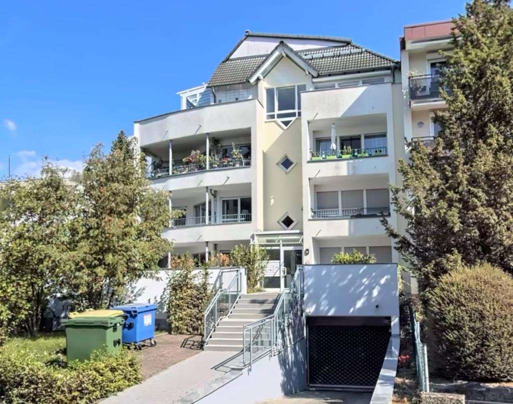 Thumbnail-Wohnung zum Kaufen in Oberursel 450.000,00 € 103 m²