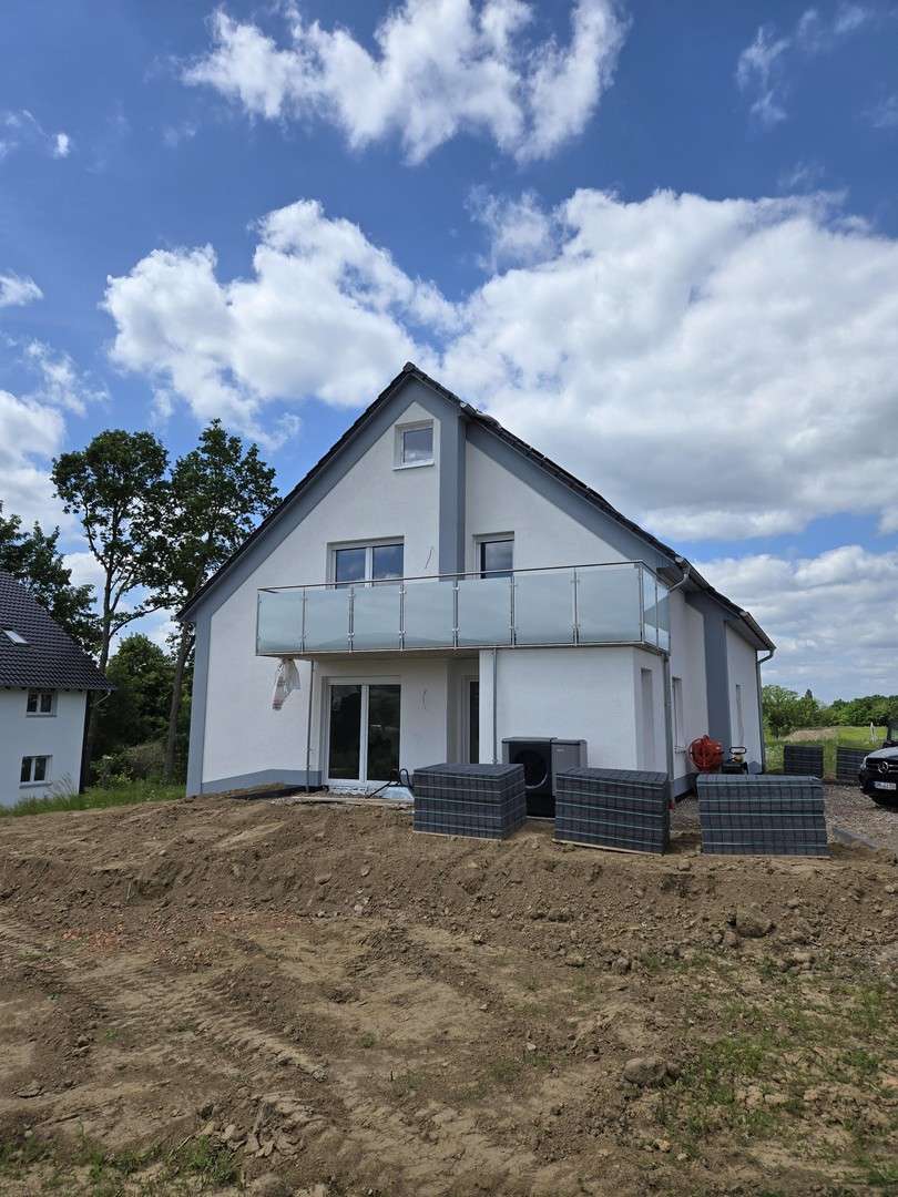Thumbnail-Wohnung zum Mieten in Bückeburg 1.200,00 € 109 m²