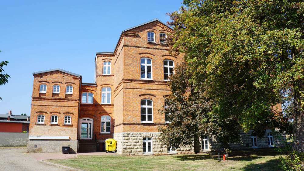 Thumbnail-Haus zum Kaufen in Tarthun 189.000,00 € 468.74 m²