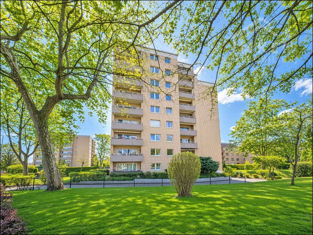 Thumbnail-Wohnung zum Kaufen in Wedel 219.800,00 € 65 m²