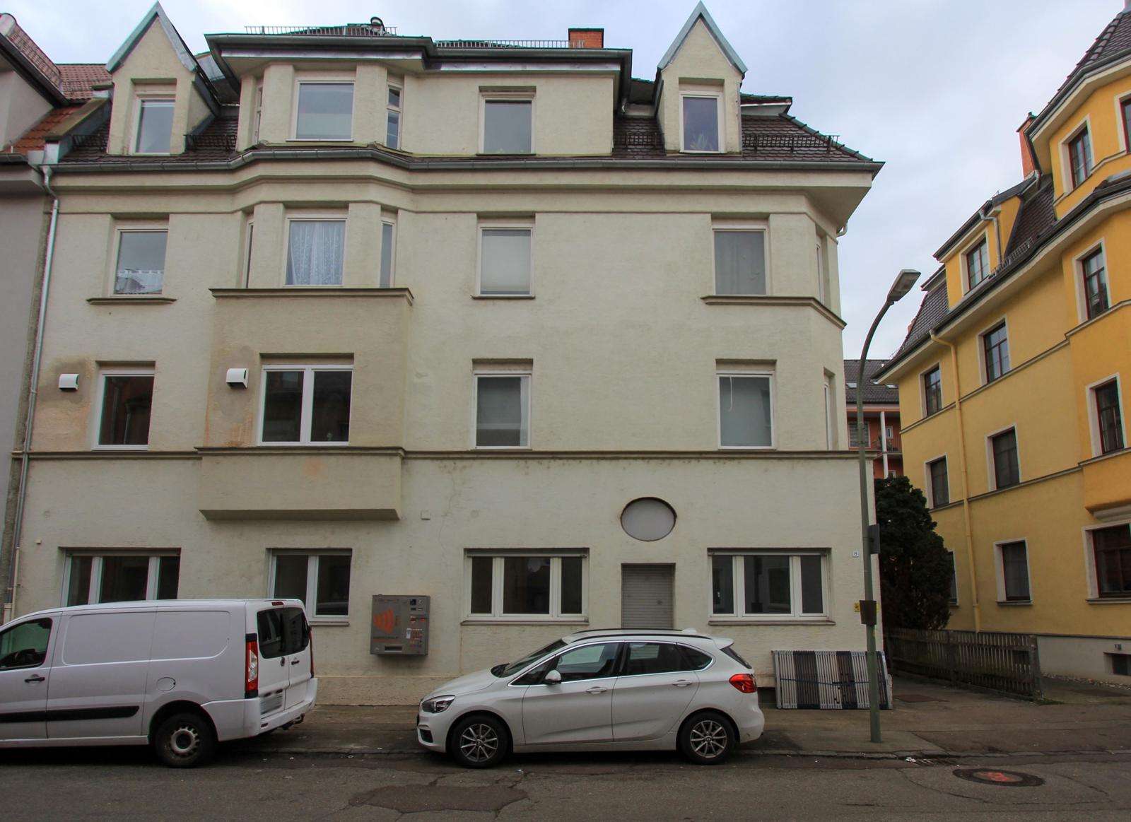 Thumbnail-Wohnung zum Kaufen in Augsburg 349.000,00 € 121 m²