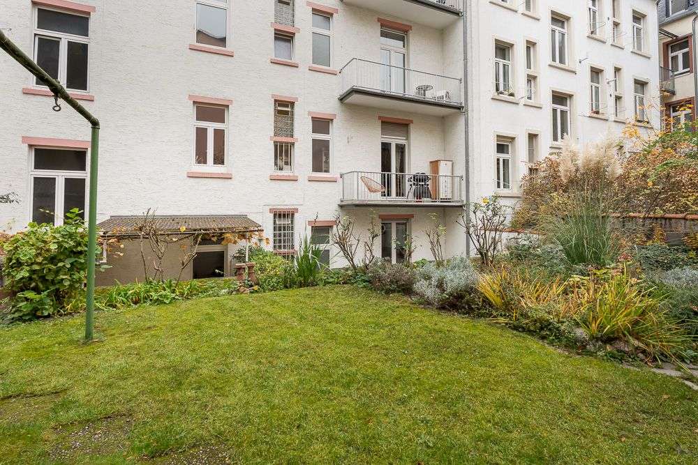 Thumbnail-Wohnung zum Kaufen in Frankfurt am Main 798.000,00 € 104 m²