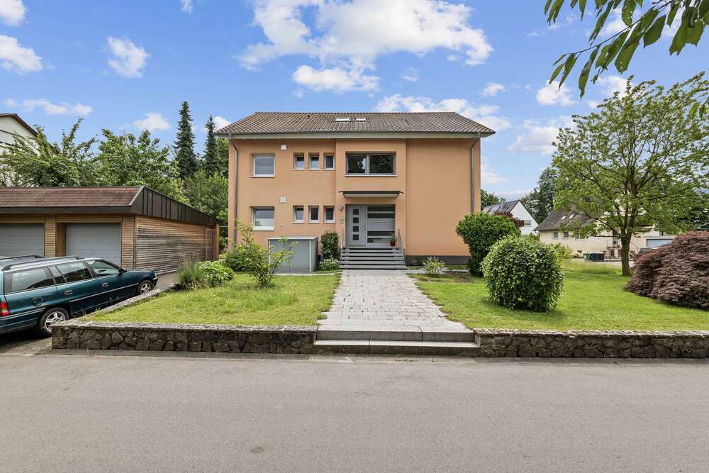 Thumbnail-Haus zum Kaufen in Gundelfingen 1.329.000,00 € 264.41 m²