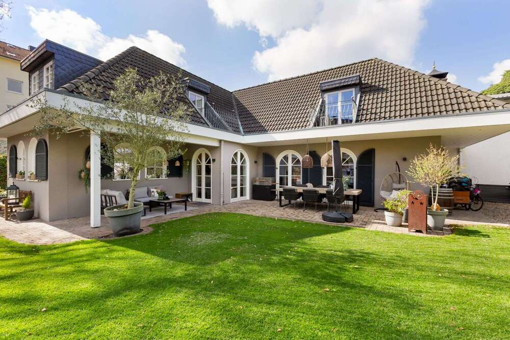 Thumbnail-Haus zum Kaufen in Mönchengladbach 740.000,00 € 186 m²