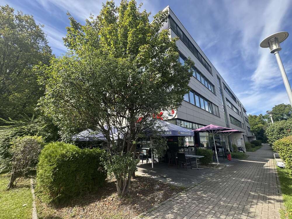 Thumbnail-Büro in München 7.681,03 € 422.08 m²